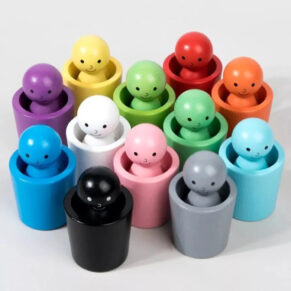 Open Ended Colour Sorting Cups with Peg dolls