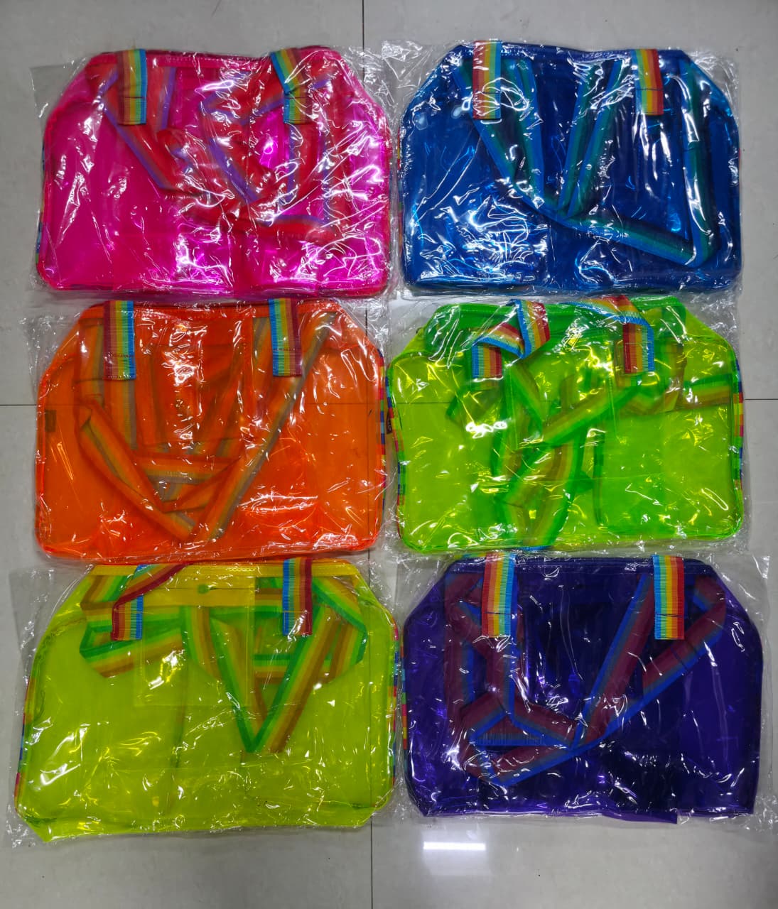 Jelly duffle bag with adjustable strap - Image 2