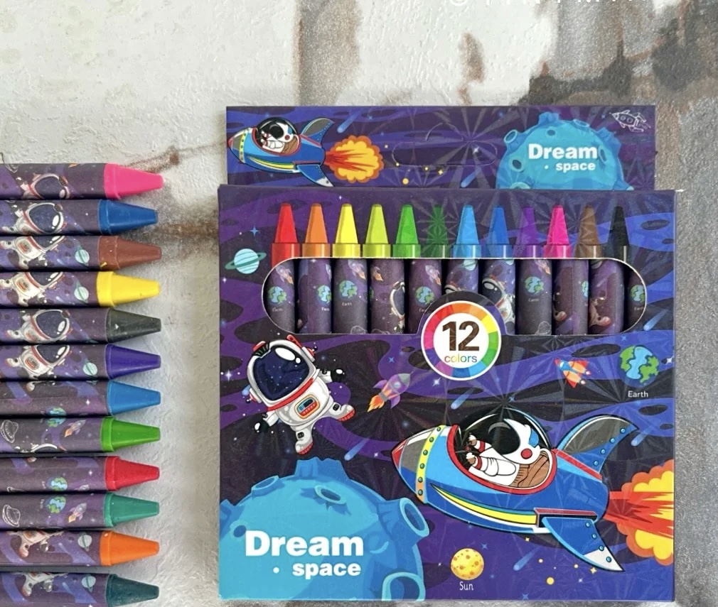 Space And Dinosaur Theme Crayons - Image 3
