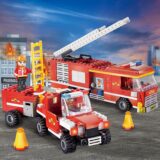 Fire Fighter Building Block Set,Fire Truck Construction Toy with Minifigures 324 Pieces